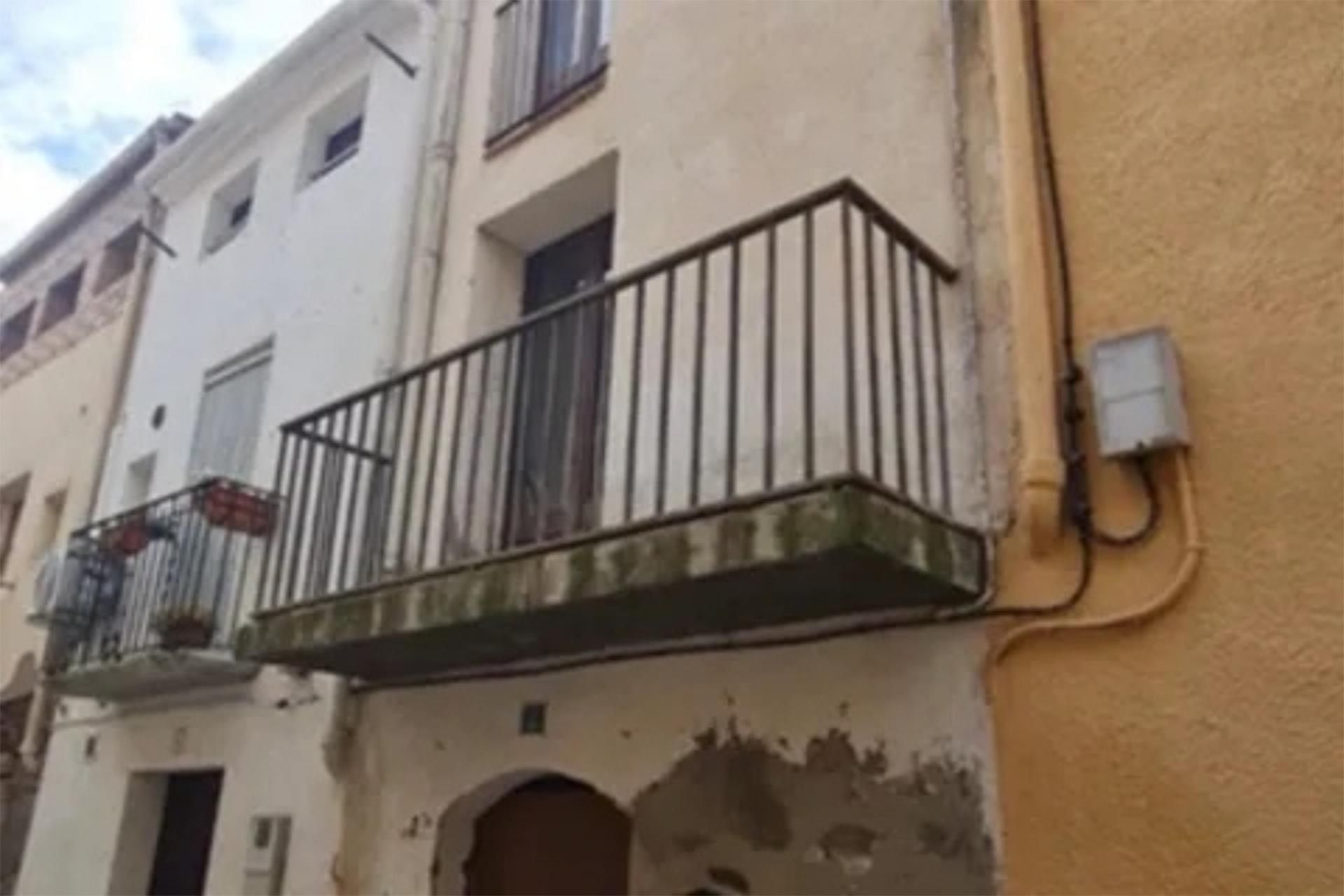 Flat for sale in Raval Mossèn Pere Tarrés, 8, Garcia Balcony of Flat for sale in Garcia