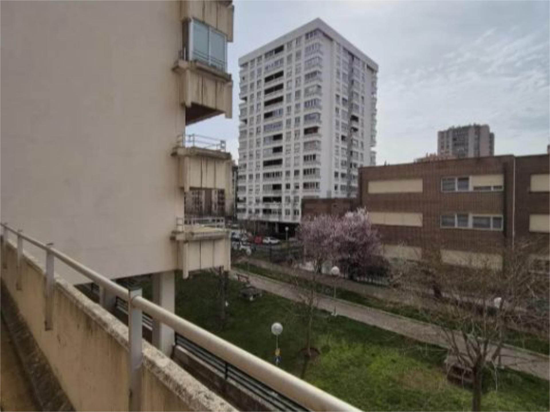 Zimmer in Avenida de Sancho el Fuerte, 35, Iturrama Außenansicht von Wohnung zur untervermieten in Pamplona / Iruña mit Heizung, Terrasse und Möbliert