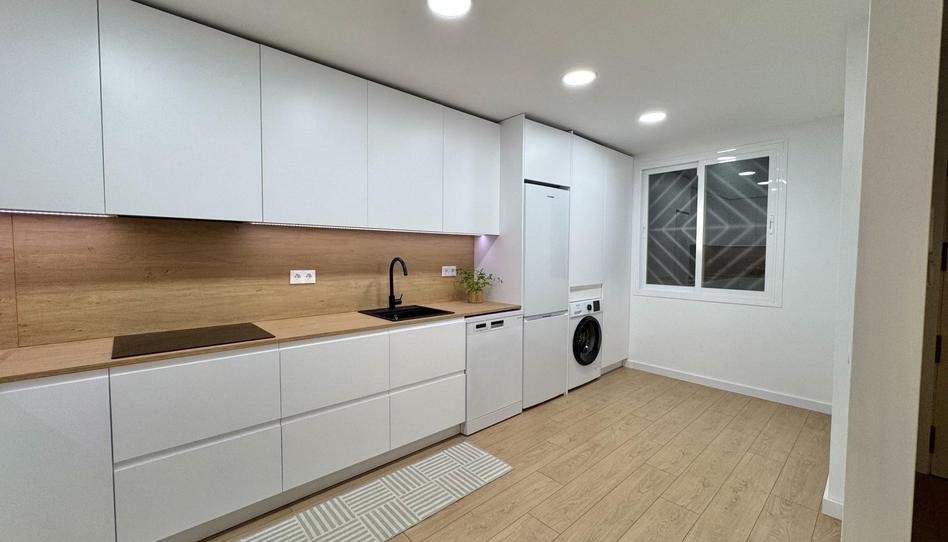 Photo 1 of Single-family semi-detached for sale in Calle Pepa Flores Marisol, 30, Alegría de la Huerta- Jardín de Málaga, Málaga Capital