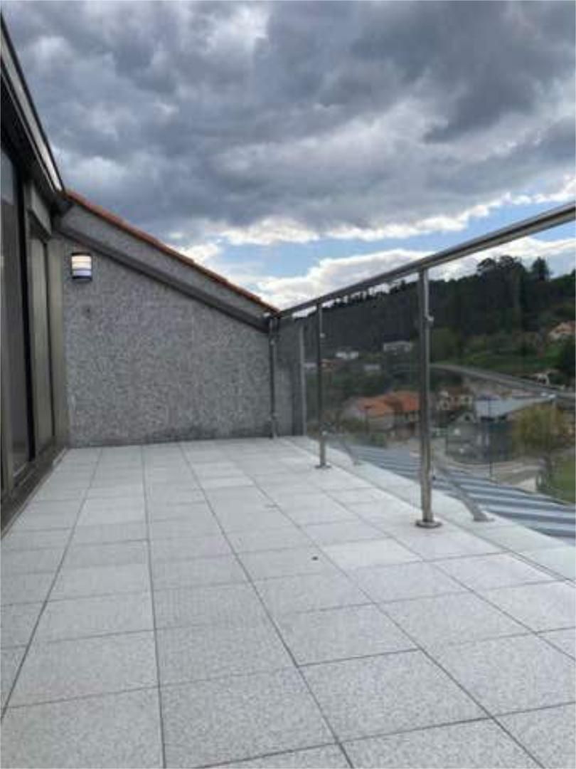 Ático de alquiler en Mos