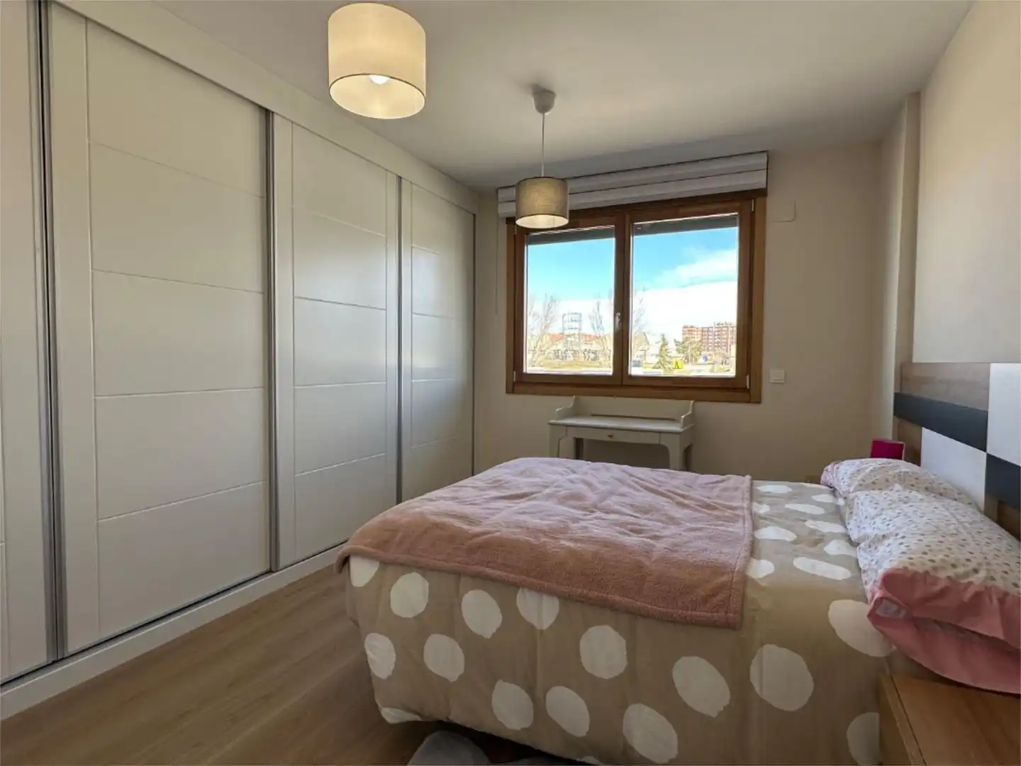 Detached homes for sale in Calle Prado de la Lana, 114, Avenida de Madrid Bedroom of Detached homes for sale in Palencia with Heating, Parquet flooring and Terrace