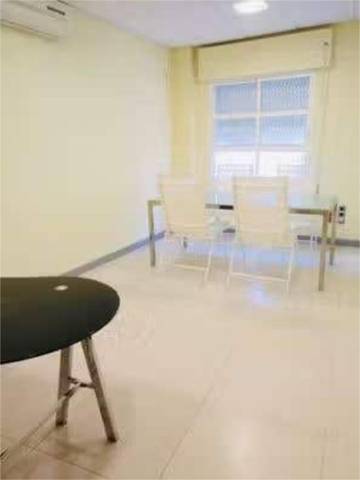 Oficina en Alquiler en Núcleo urbano