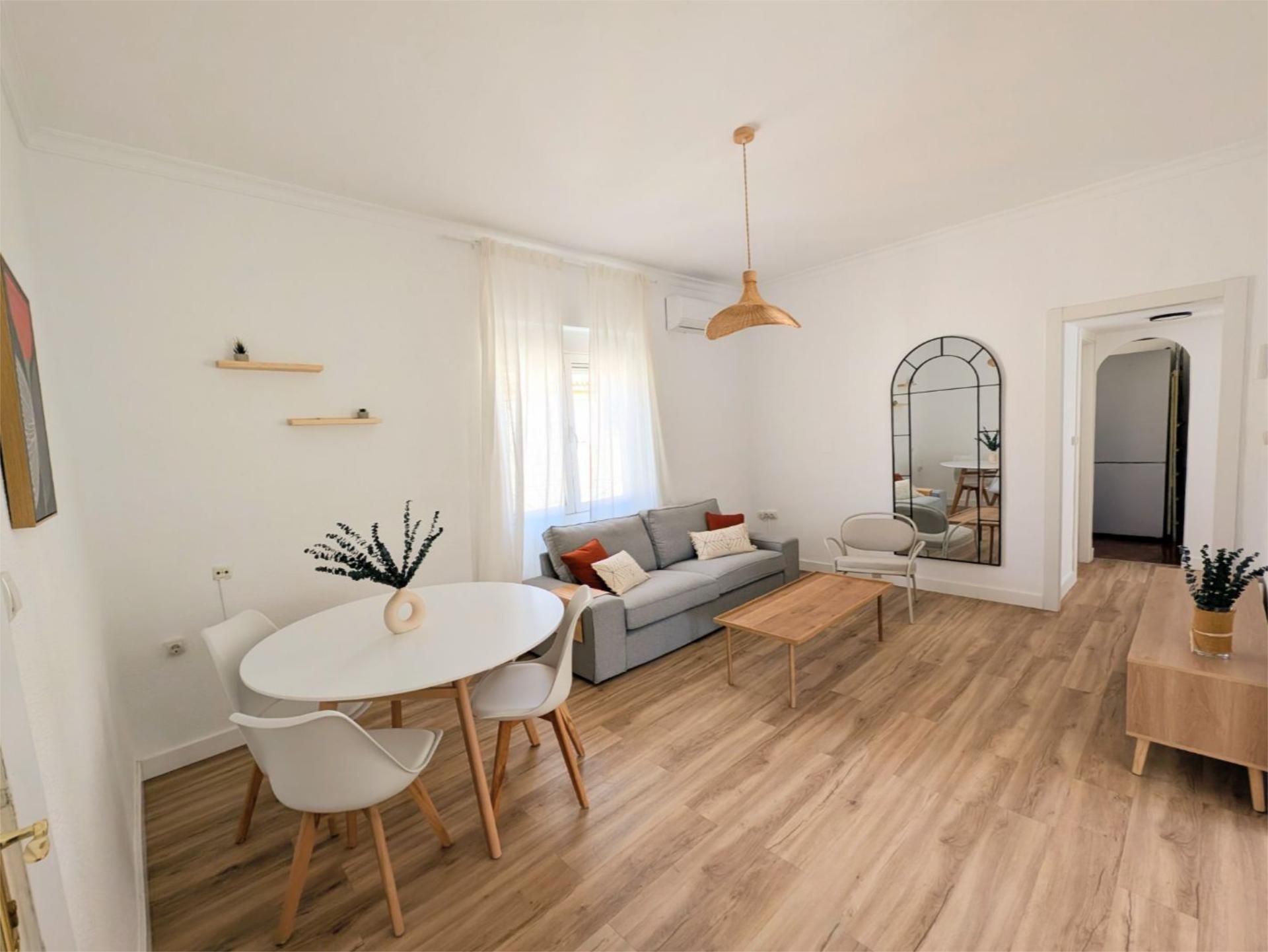 Living room of Flat for rent in Málaga Capital  with Air Conditioner, Heating and Parquet flooring