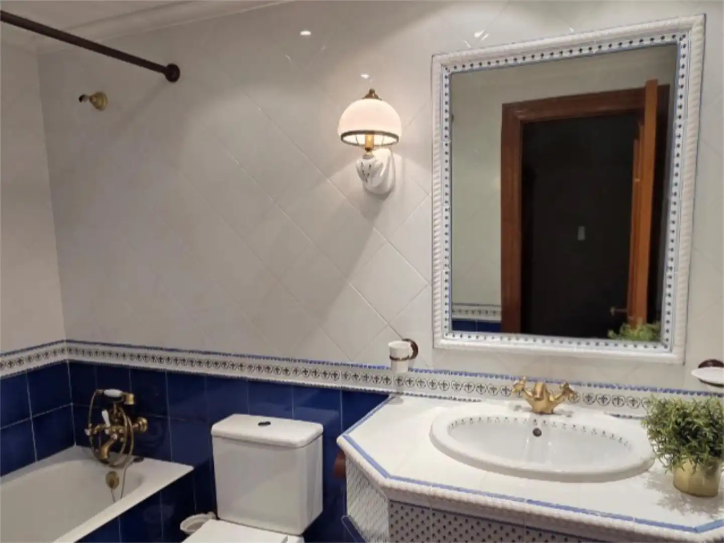 Bathroom of Flat for sale in Siero  with Terrace
