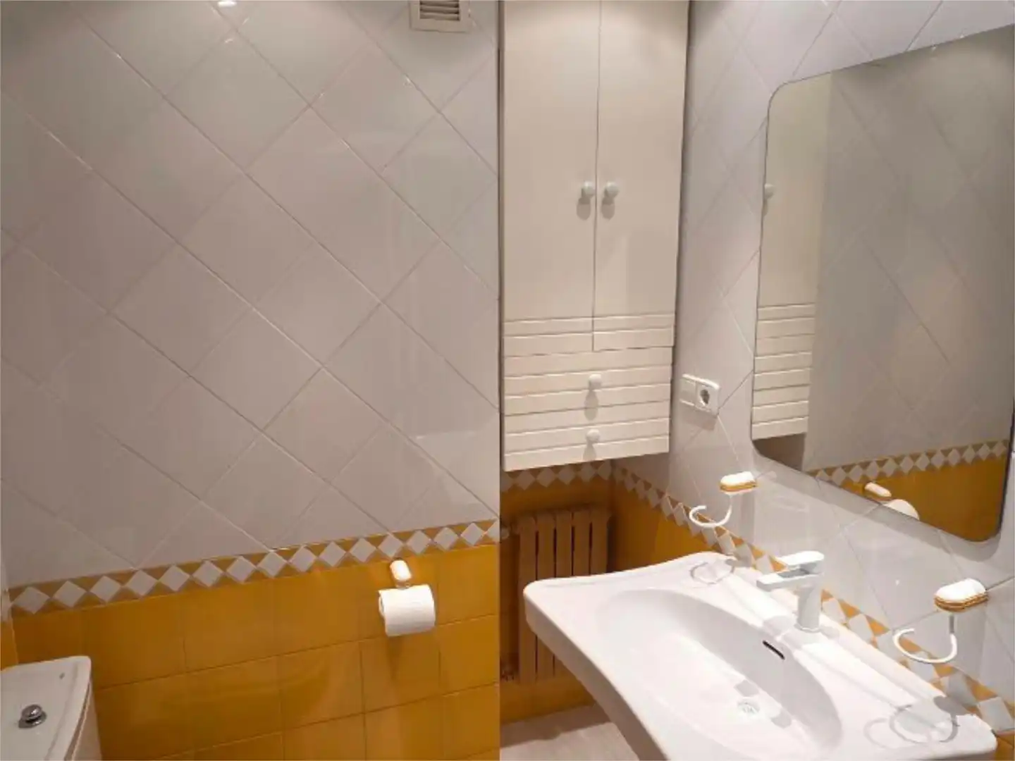 Bathroom of Flat for sale in Siero  with Terrace