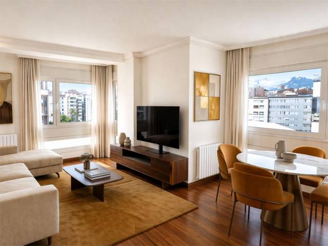 Piso en Venta en Calle Marquesa de Canillejas, 16 en La Pola Siero