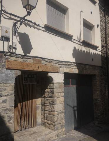 Casa adosada en Venta en Calle Basato, 17 en Salvatierra de Esca