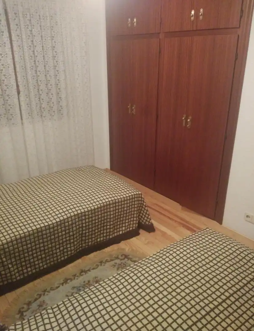 Casa adosada en venta en Calle Basato, 17, Salvatierra de Esca Habitación de Casa adosada en venta en Salvatierra de Esca con Calefacción, Parquet y Terraza