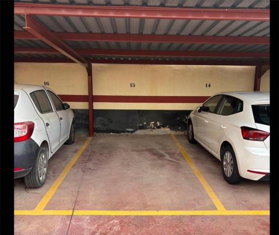 Garaje en Venta en Carrer Cerdà, 116 en Los Ángeles