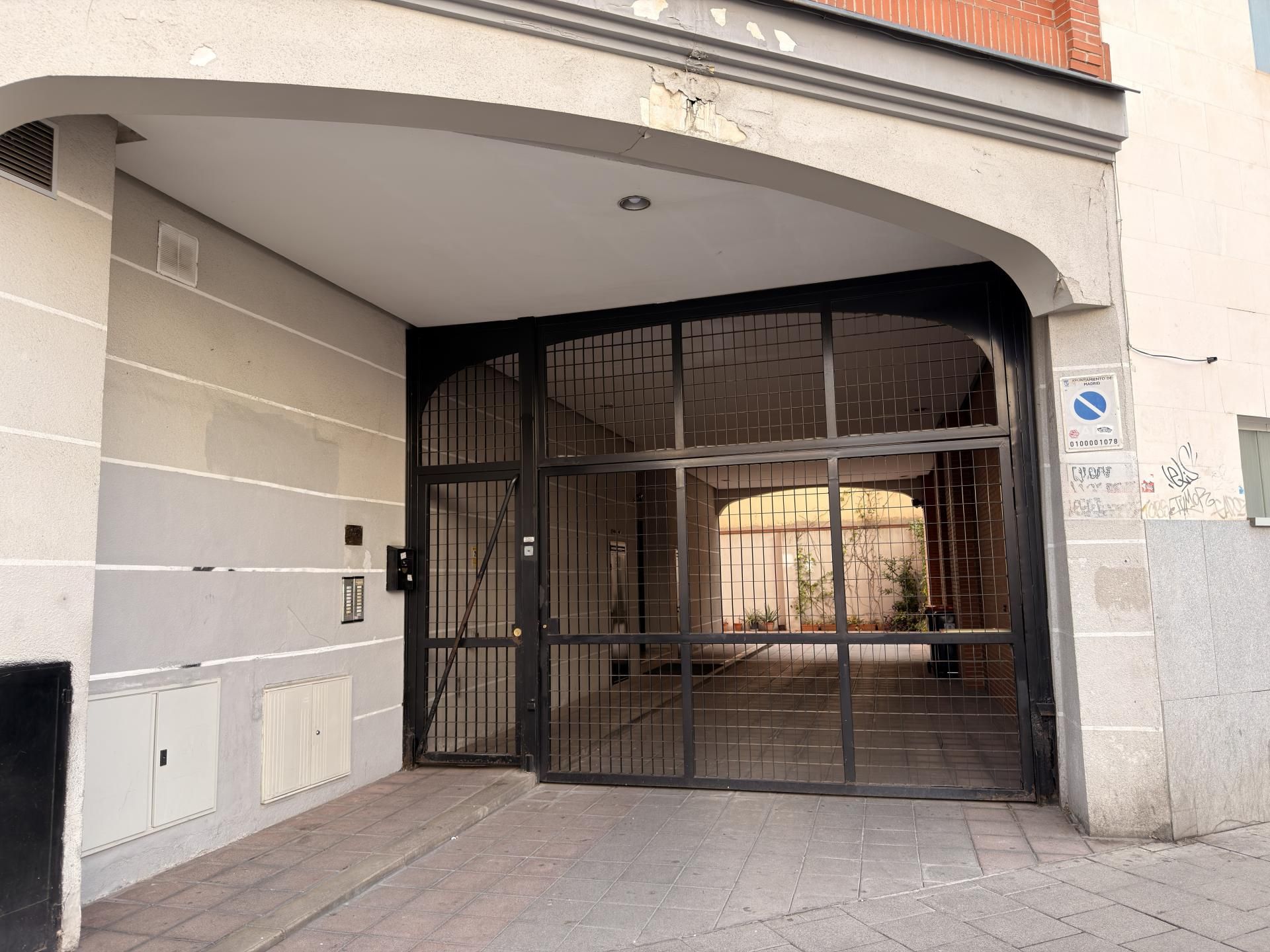 Garage for sale in  Madrid Capital