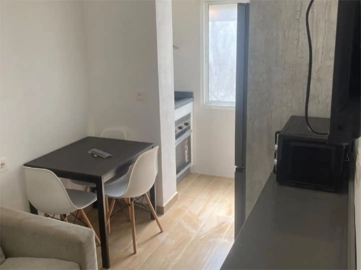 Cocina de Piso para compartir en  Granada Capital con Parquet, Amueblado y Balcón