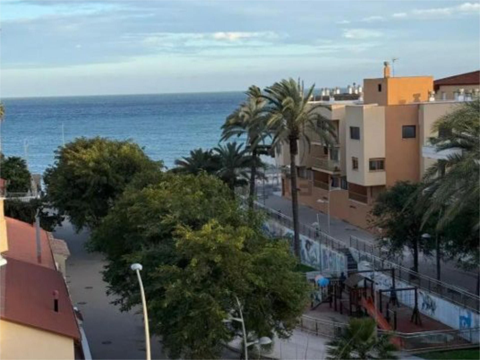 Außenansicht von Wohnung zum Verkauf in Pilar de la Horadada mit Klimaanlage, Heizung und Terrasse