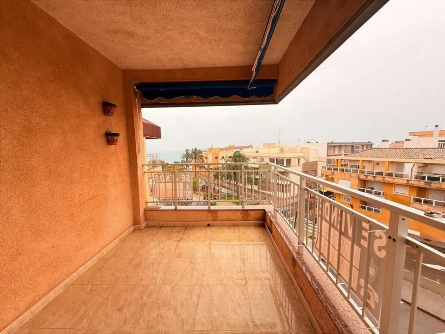 Pis en venda a Calle Un Act Mp 2, 2, Torre de la Horadada Terrassa de Pis en venda en Pilar de la Horadada amb Aire condicionat, Calefacció i Terrassa