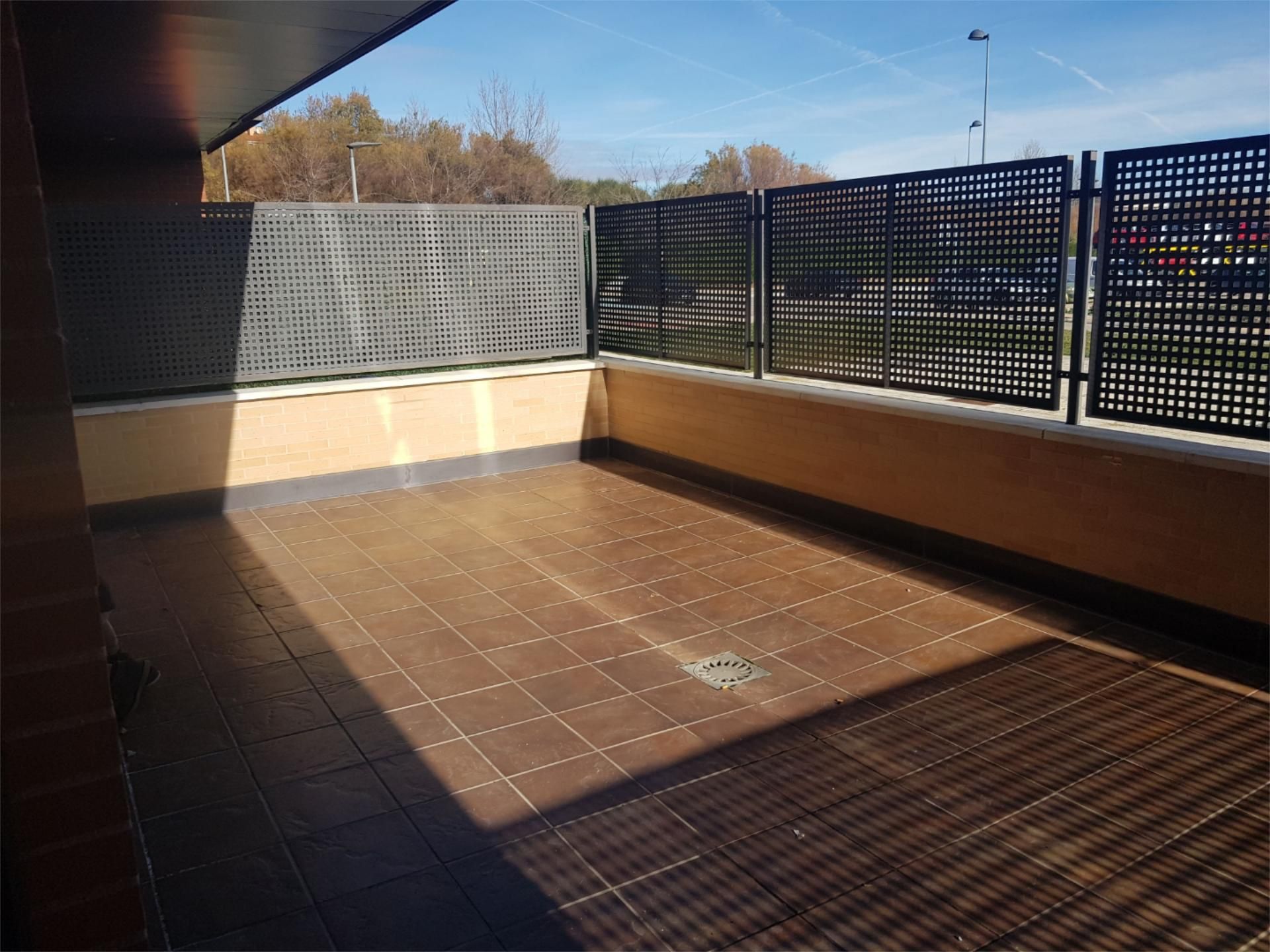 Terraza de Piso de alquiler en Arroyo de la Encomienda con Calefacción, Parquet y Terraza