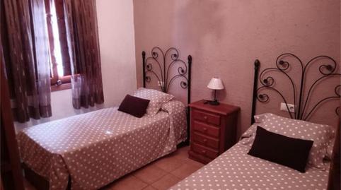 Foto 3 de Casa adosada de alquiler en Baeza, Jaén