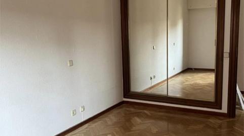Foto 4 de Piso de alquiler en Calle de Federico Moreno Torroba, 1, Adelfas,  Madrid Capital