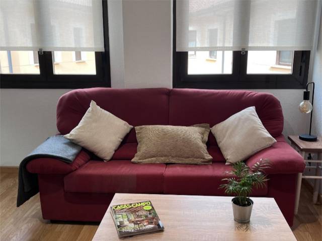 Piso en Alquiler en Calle Río Mínguez, 7 en Espirdo