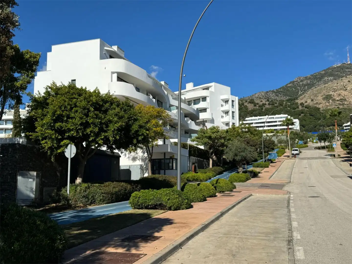 Wohnung zum Verkauf in Boulevard Av. 8 de Marzo, 3, El Higuerón Außenansicht von Wohnung zum Verkauf in Fuengirola mit Klimaanlage, Terrasse und Schwimmbad