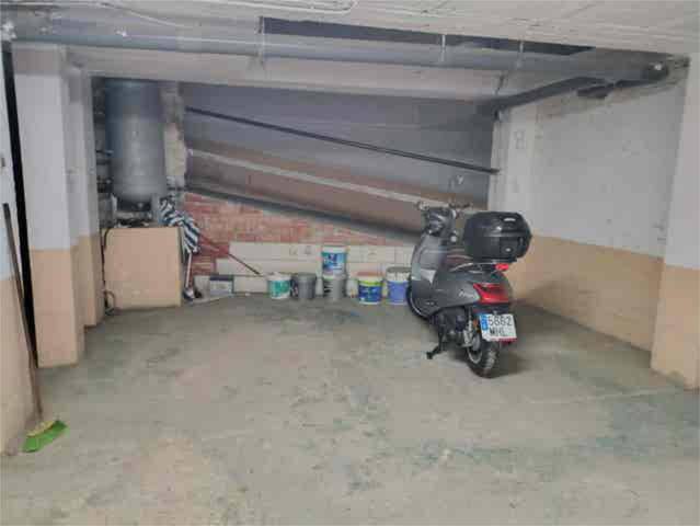 Garaje en Alquiler en El Molinillo - Capuchinos