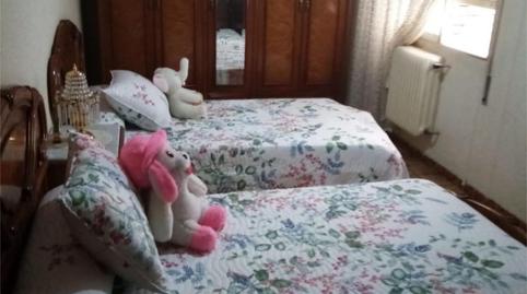 Piso en venta en Avenida la Constitución, 19, Villablino, León - imagen 5 Foto 5 de Piso en venta en Avenida la Constitución, 19, Villablino, León