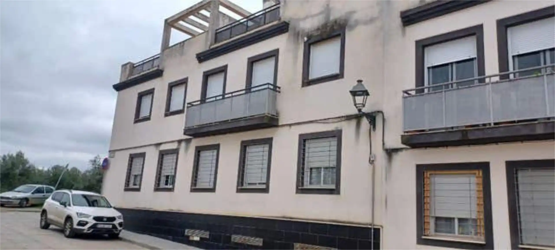 Vista exterior de Pis en venda en Villafranca de Córdoba amb Terrassa i Traster