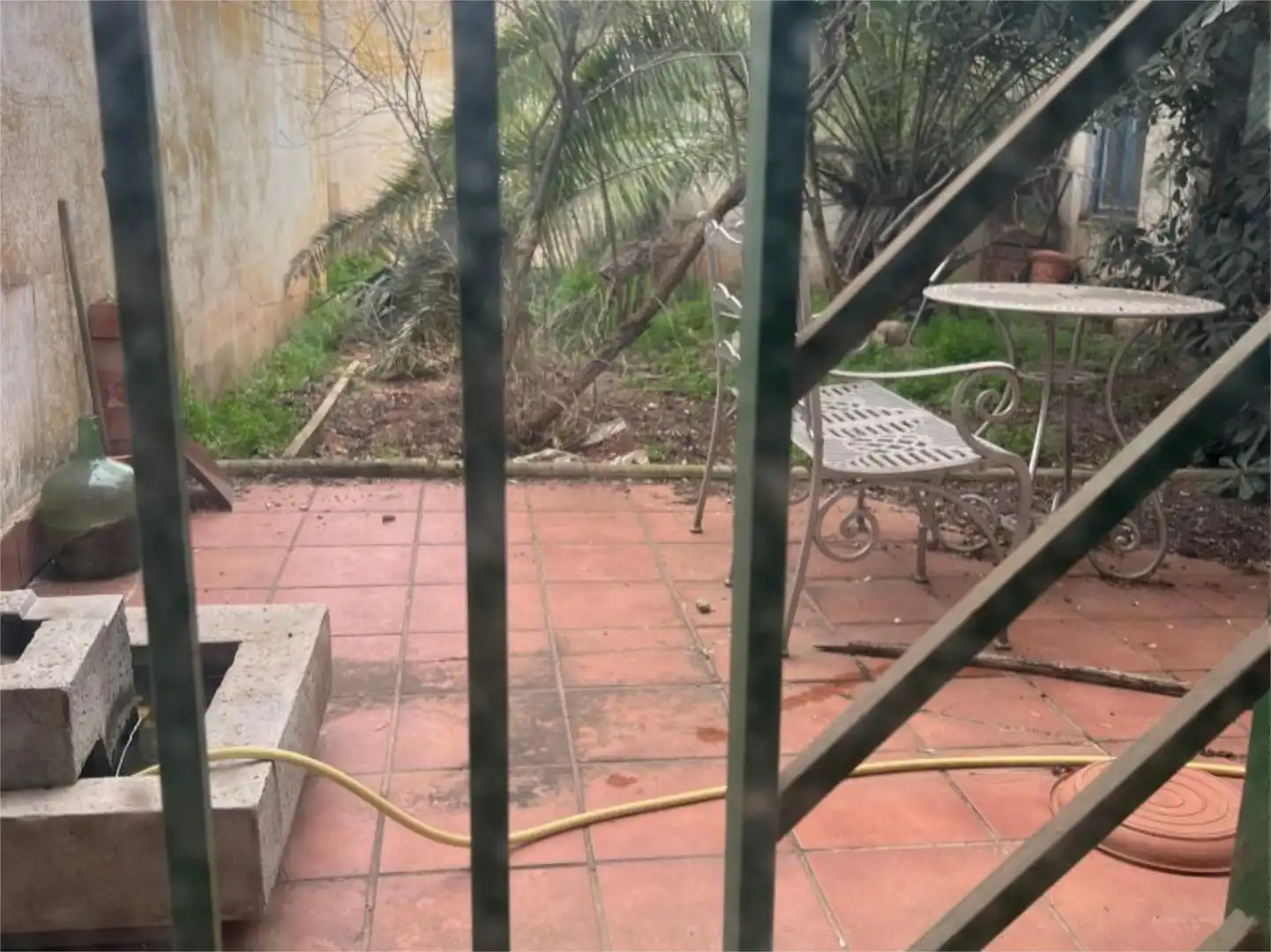 Casa adosada en venta en Calle Porvenir, 39, Alcázar de San Juan Terraza de Casa adosada en venta en Alcázar de San Juan con Aire acondicionado, Calefacción y Jardín privado