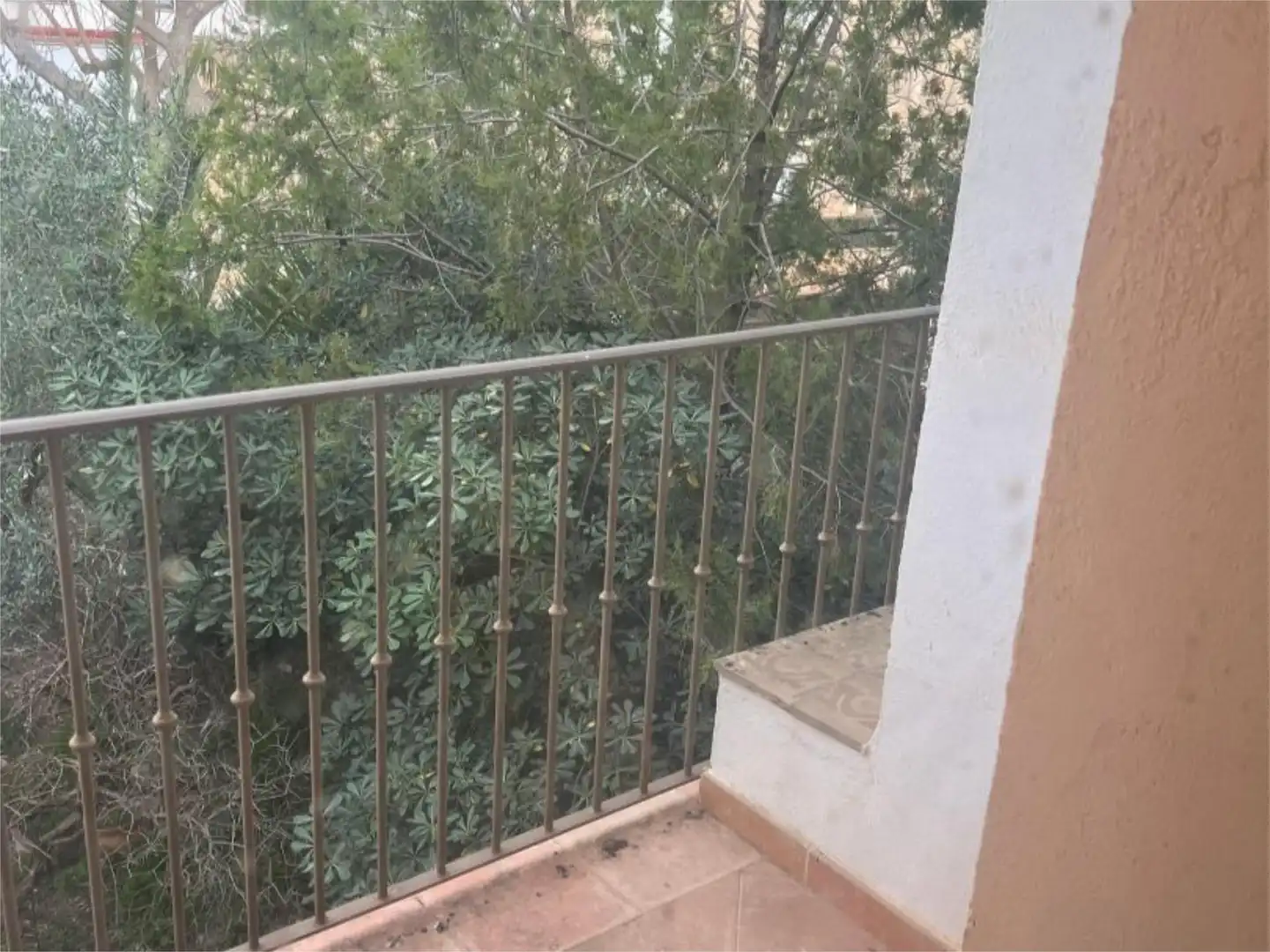 Casa adosada en venta en Calle Porvenir, 39, Alcázar de San Juan Terraza de Casa adosada en venta en Alcázar de San Juan con Aire acondicionado, Calefacción y Jardín privado