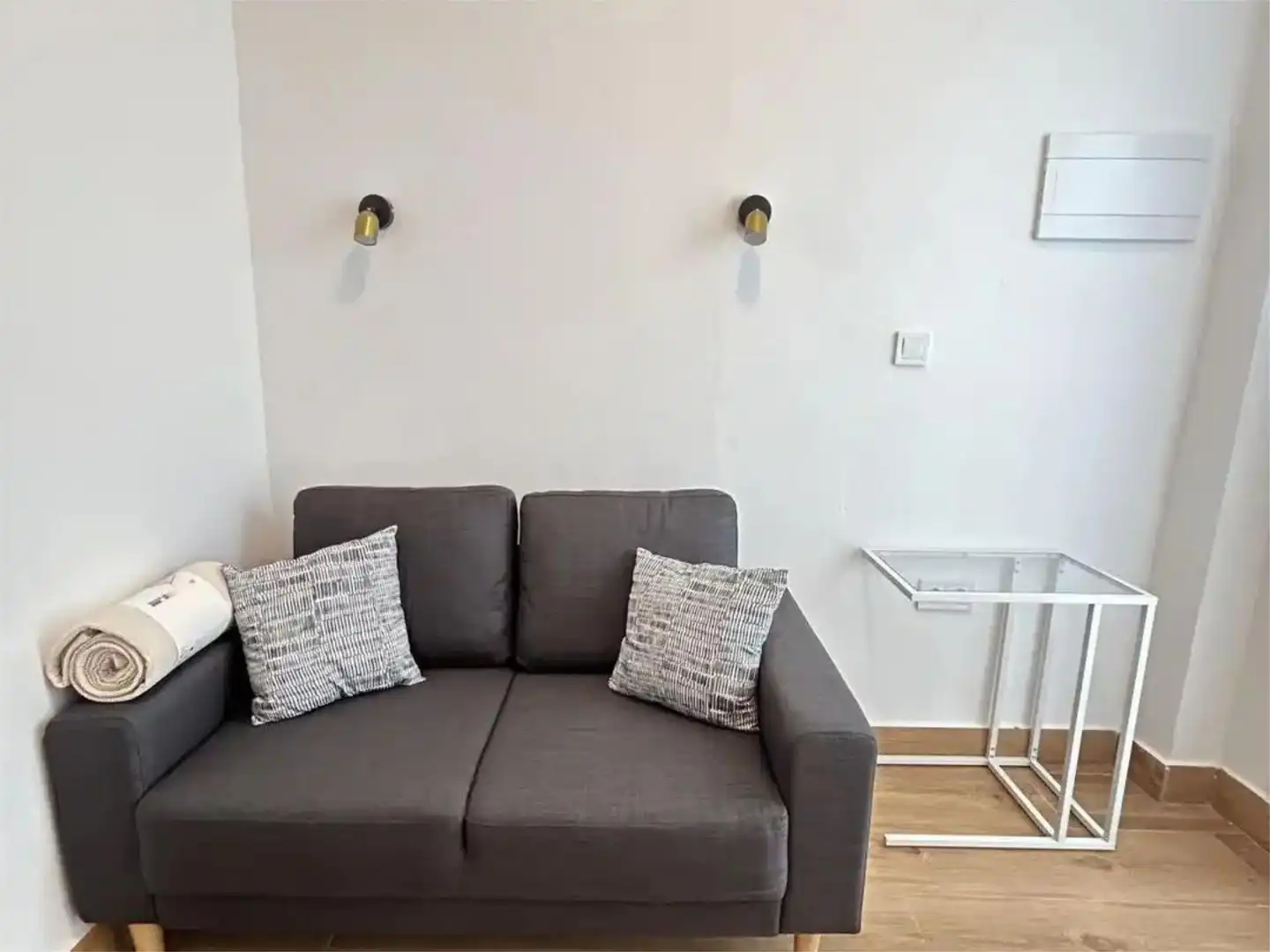 Living room of Flat for rent in Sevilla  with Air Conditioner, Heating and Terrace