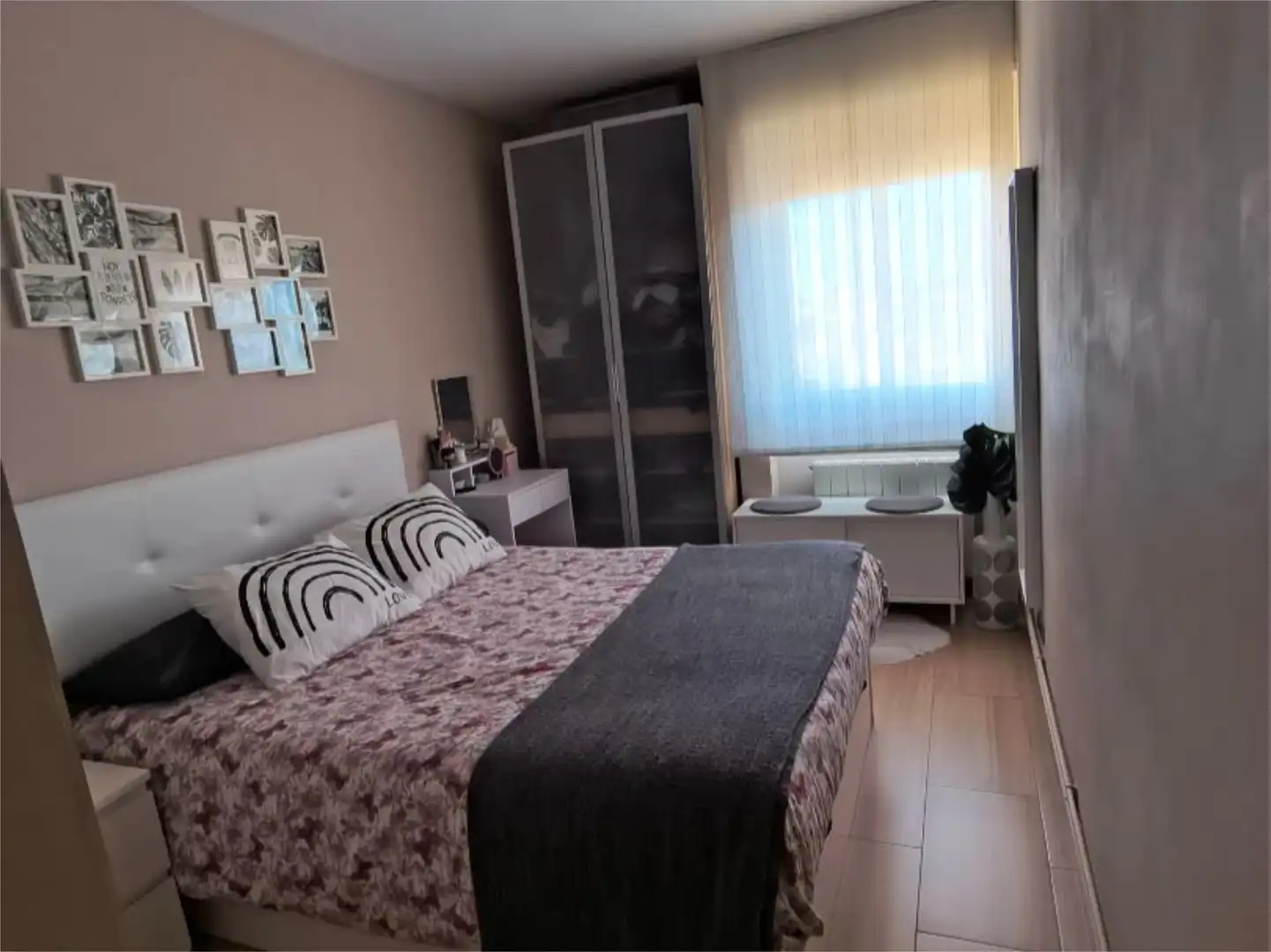 Piso en venta en Carrer de la Sagrera, 2, Sant Feliu de Codines Habitación de Piso en venta en Sant Feliu de Codines con Aire acondicionado y Terraza