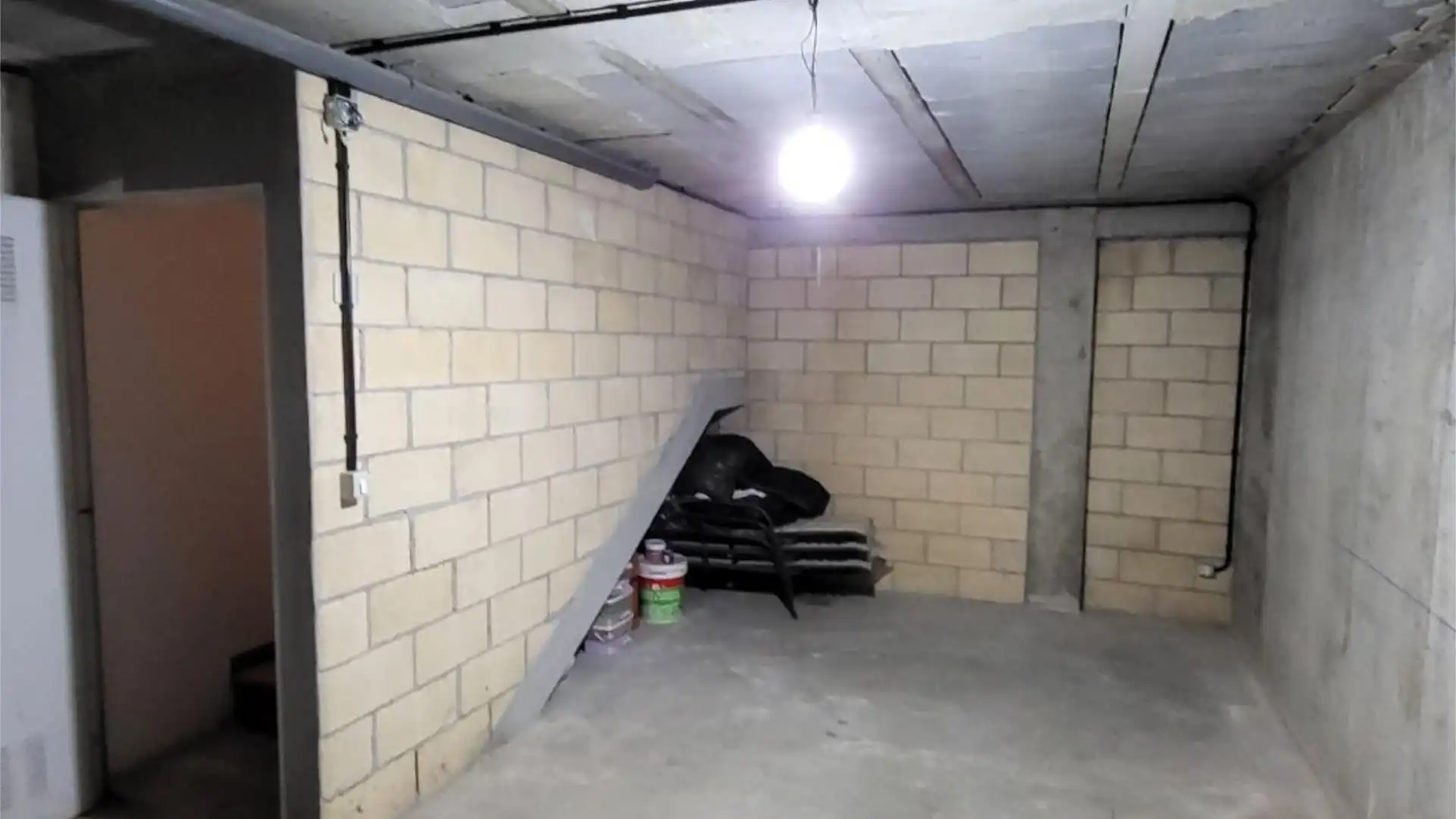 Casa adosada en venda en Santo Domingo de la Calzada amb Calefacció, Jardí privat i Parquet