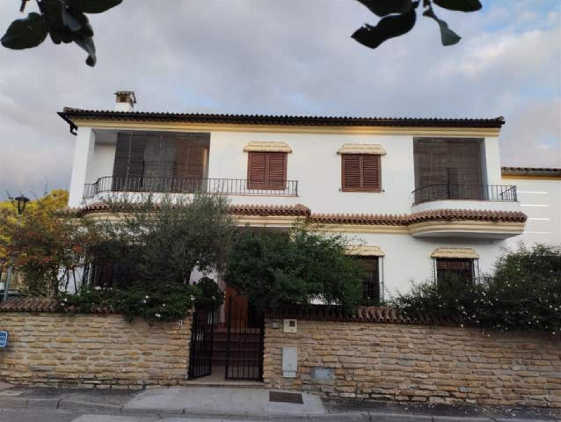 Exterior view of Houses for sale in El Bosque  with Terrace