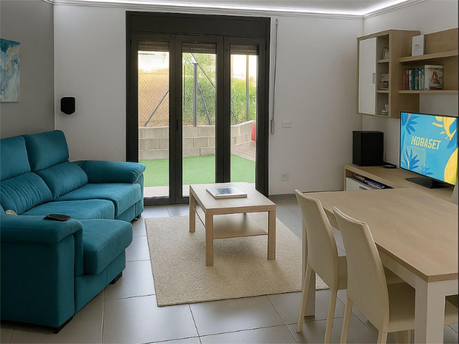 Piso en venta en Carrer Independencia, 33p, Sant Pere de Torelló Sala de estar de Piso en venta en Sant Pere de Torelló con Terraza