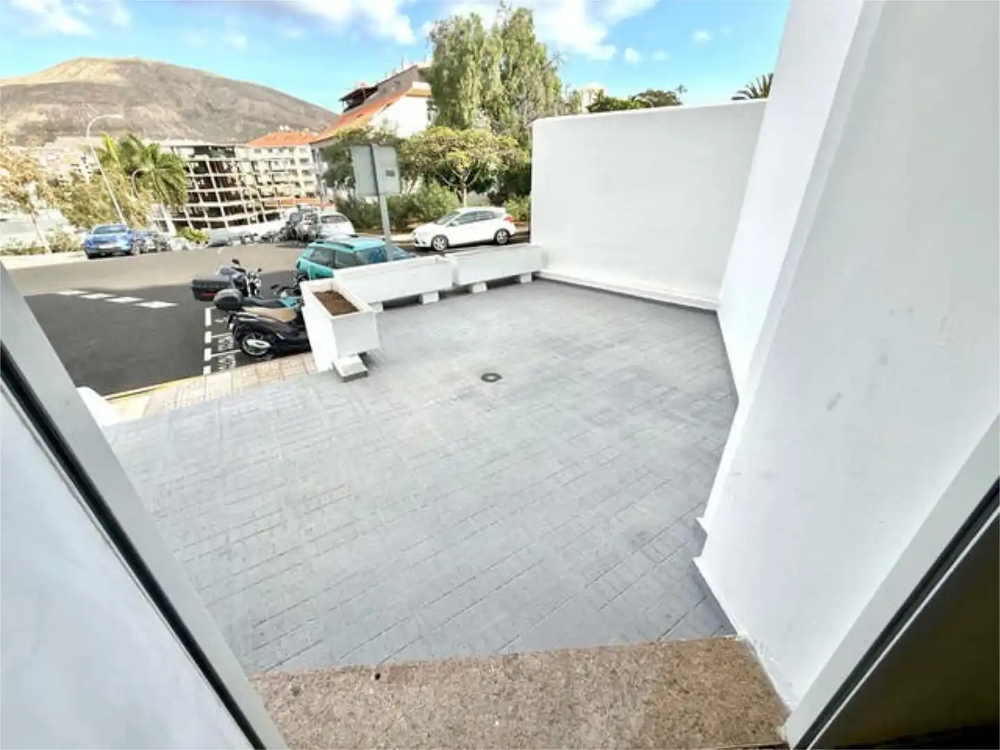 Vista exterior de Local de alquiler en Arona