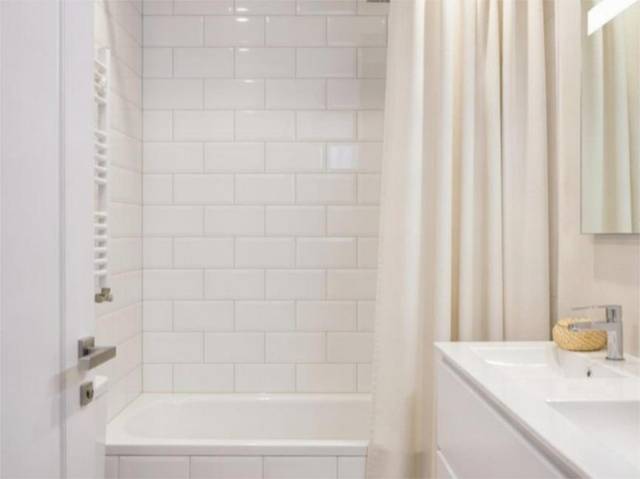 Piso en Venta en Calle Babia, 25 en Capuchinos - Glorieta - Ciudad Jardín