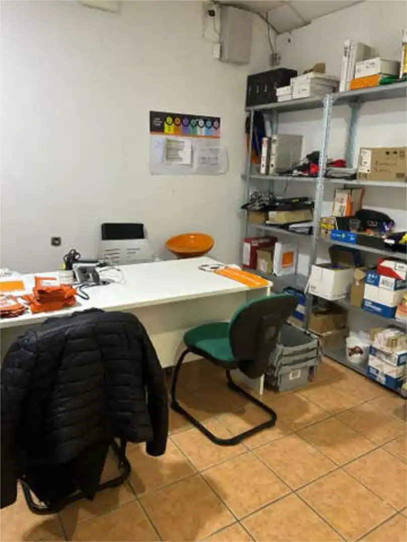 Local de alquiler en Alcalá la Real con Aire acondicionado