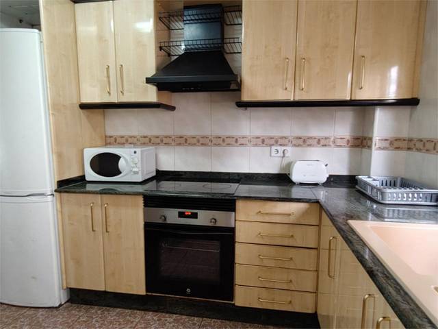 Piso en Alquiler en Avenida Luis Suñer, 5 en Pere Morell - Alborxí