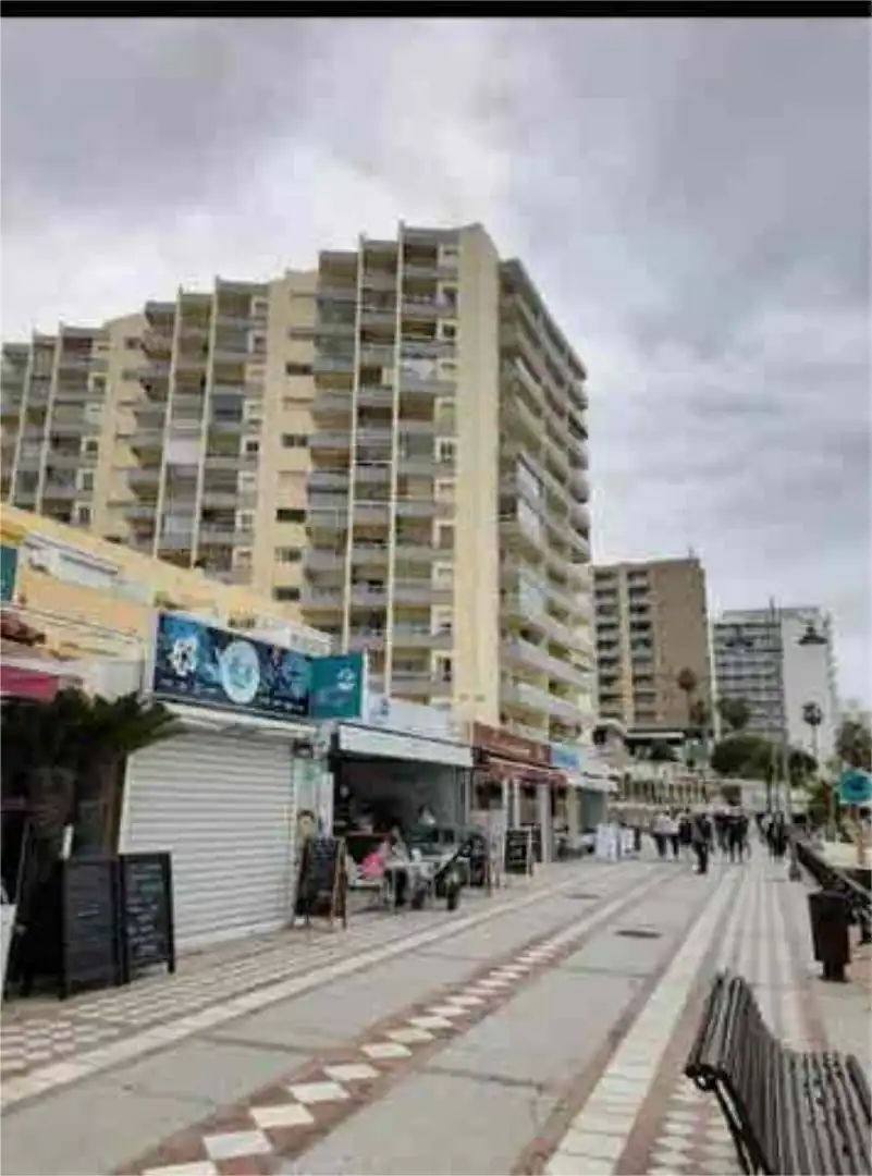 Vista exterior de Apartamento en venta en Torremolinos