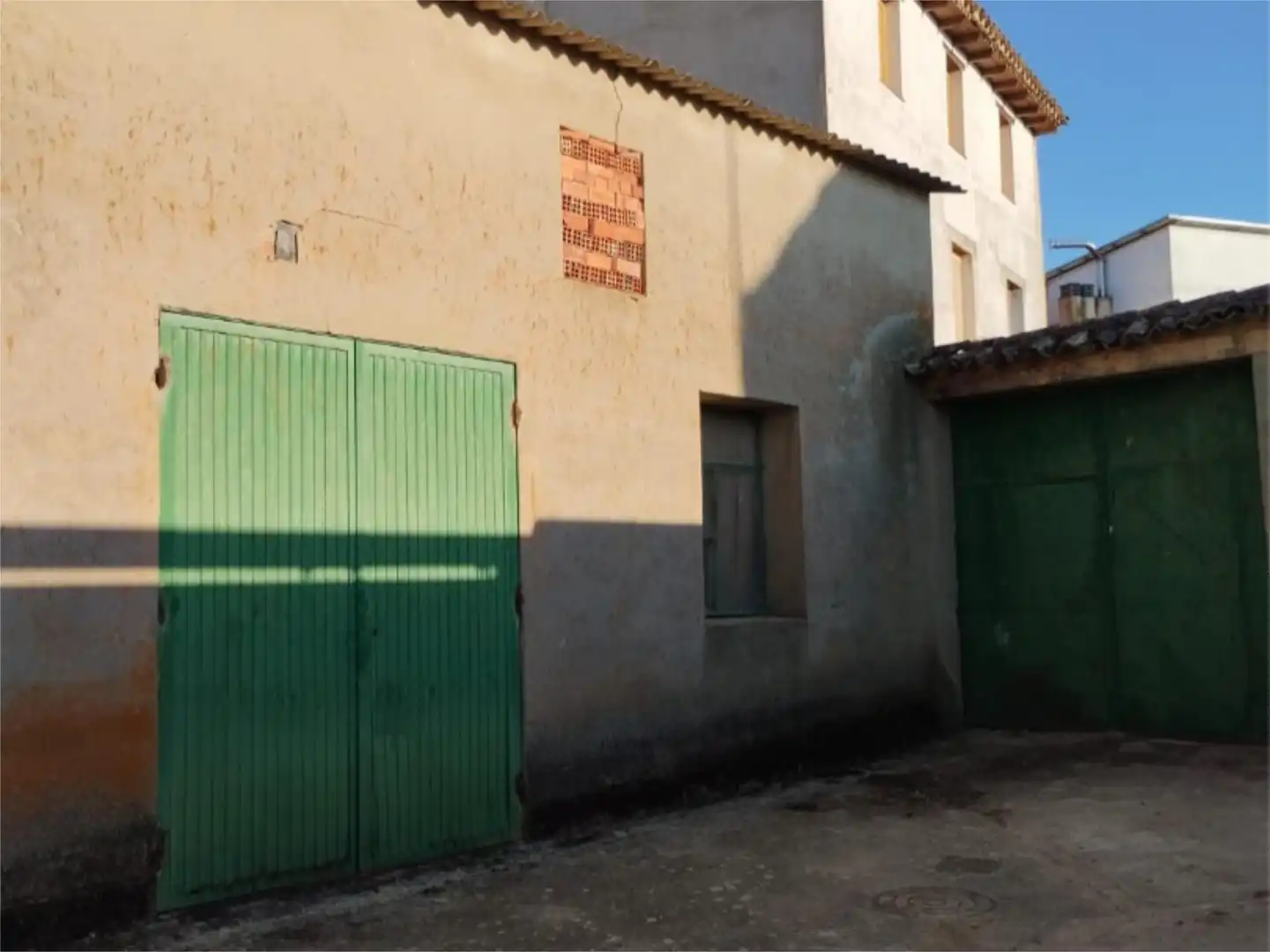 Casa o chalet en venta en Calle de Abelardo Merino, 2, Castromonte Vista exterior de Casa o chalet en venta en Castromonte