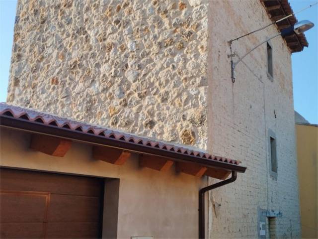 Casa-chalet en Venta en Calle de Abelardo Merino, 2 en Castromonte