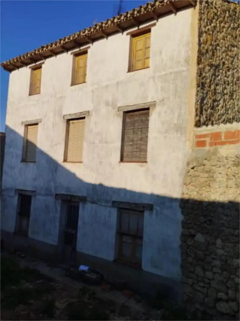 Casa o chalet en venta en Castromonte Vista exterior de Casa o chalet en venta en Castromonte con Jardín privado