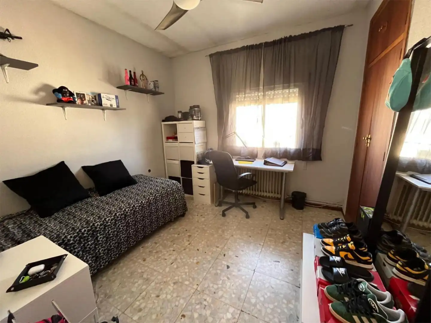 Habitación de Casa o chalet en venta en Pelayos de la Presa con Terraza y Piscina