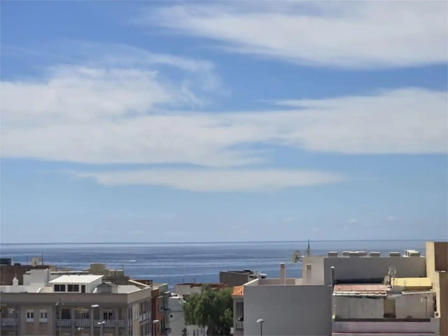 Apartamento en venta en Los Abrigos Vista exterior de Apartamento en venta en Granadilla de Abona con Terraza