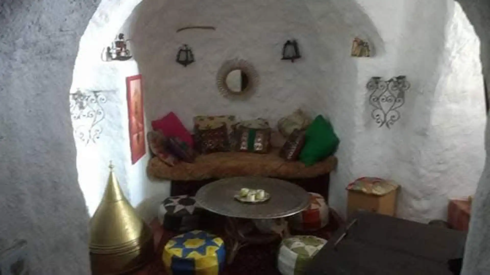 Country homes for sale in Granada  with Air Conditioner, Heating and Private garden