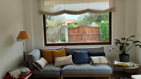 Casa adosada de alquiler en Alfoz de Lloredo, Cantabria - imagen 5 Foto 5 de Casa adosada de alquiler en Alfoz de Lloredo, Cantabria