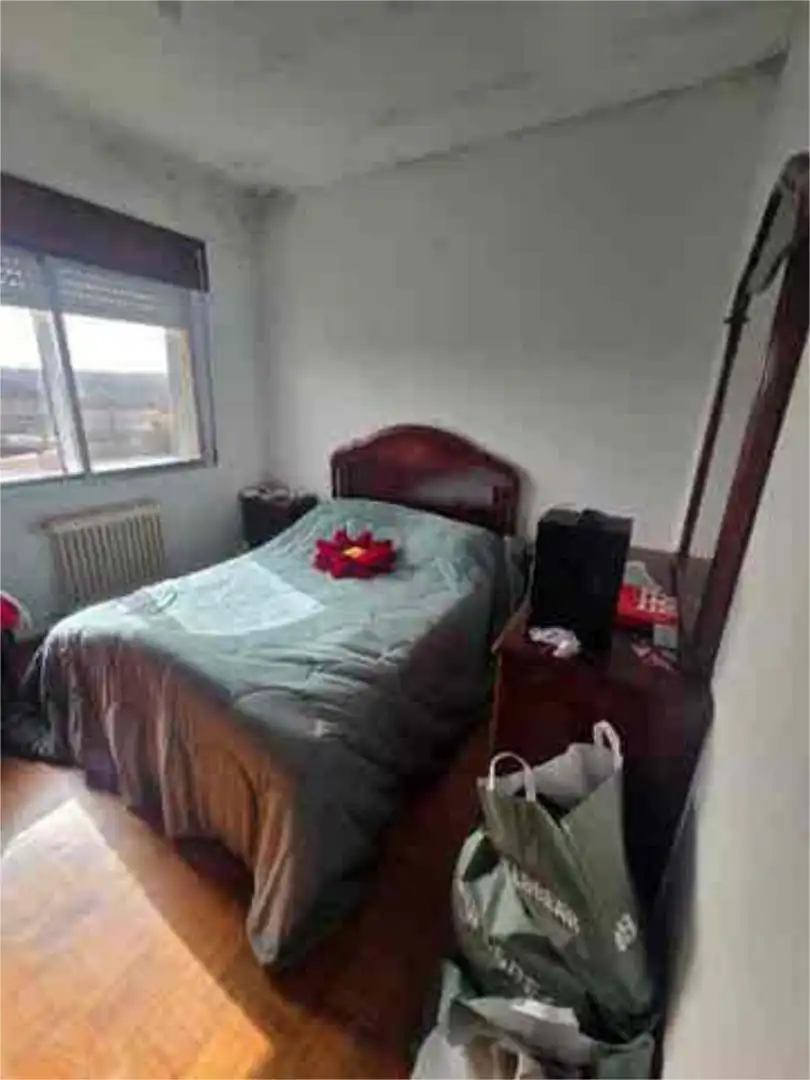 Schlafzimmer von Wohnung zum Verkauf in Chantada mit Heizung, Privatgarten und Terrasse