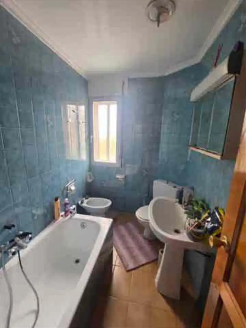 Badezimmer von Wohnung zum Verkauf in Chantada mit Heizung, Privatgarten und Terrasse