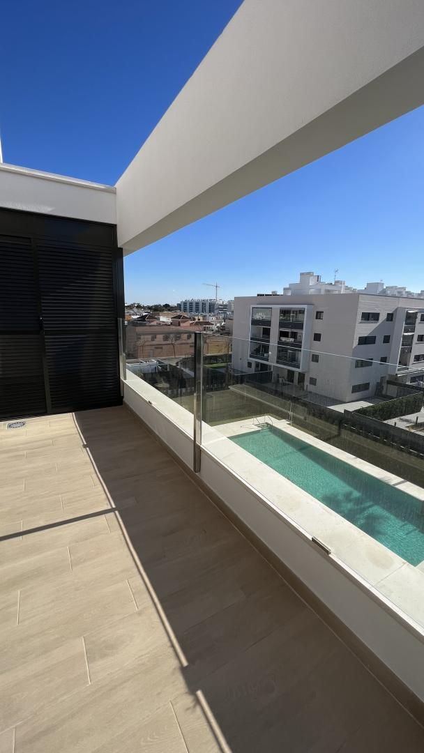 Flat for rent in Calle Santa Jesusa, 16, Caballero Bonald - San José Obrero - Guadalcacín