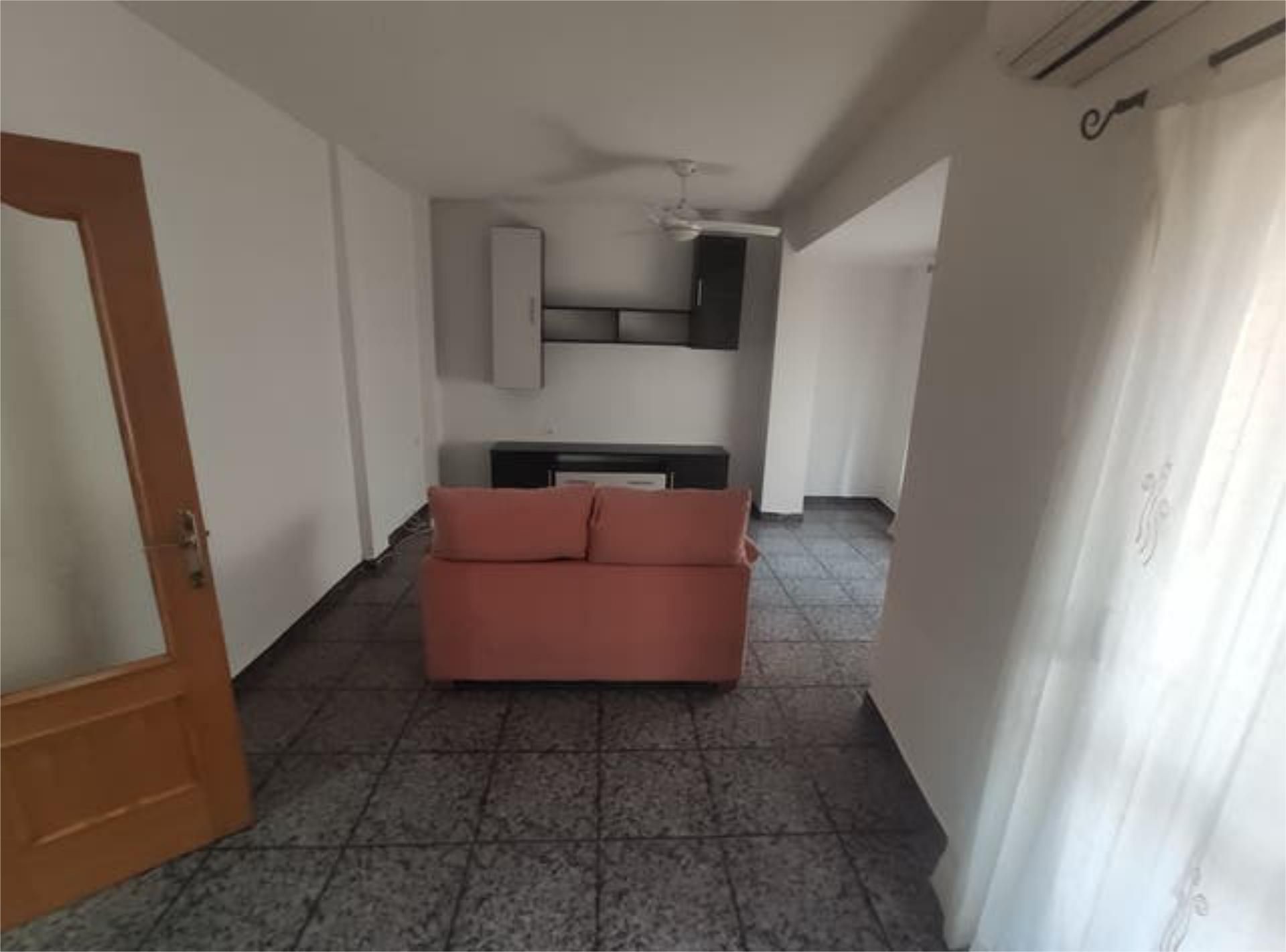 Piso de alquiler en El Mercado - Plaza de Toros