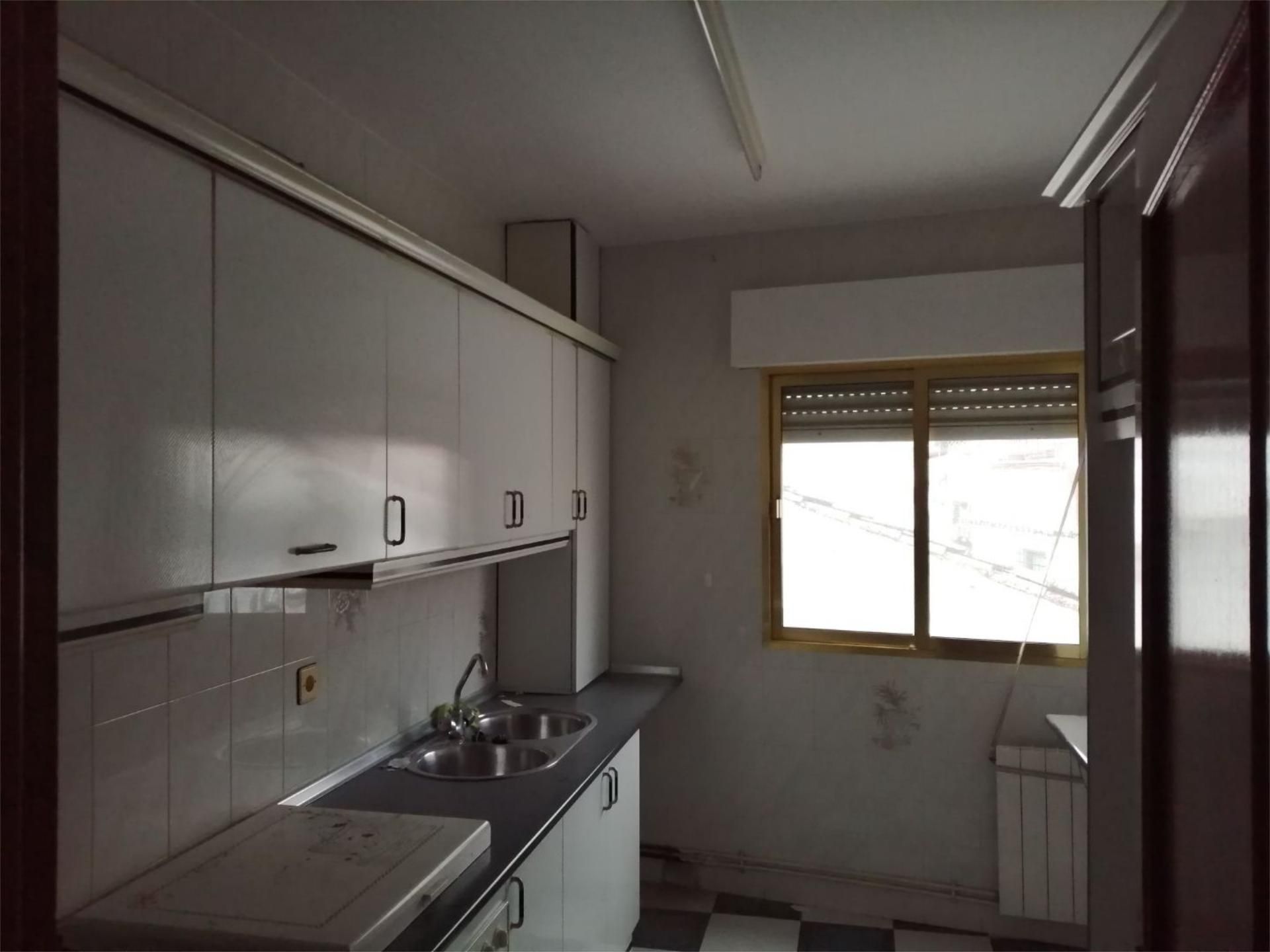 Pis en venda a Calle las Tiendas, 38, Beas de Segura Cuina de Pis en venda en Beas de Segura amb Calefacció, Terrassa i Traster