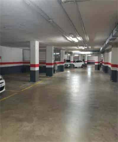 Garaje en Alquiler en Marín